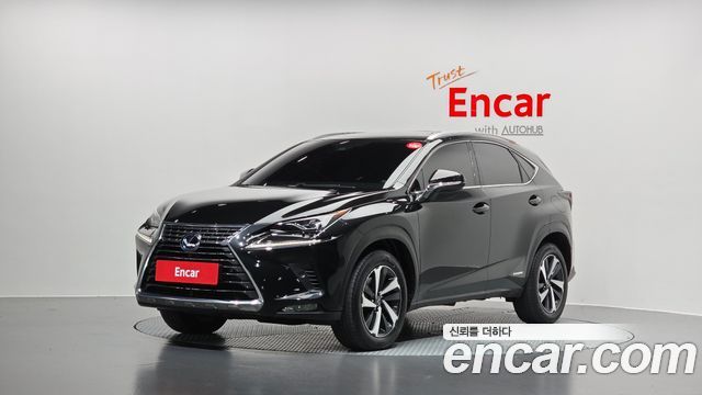 Lexus NX300h Supreme