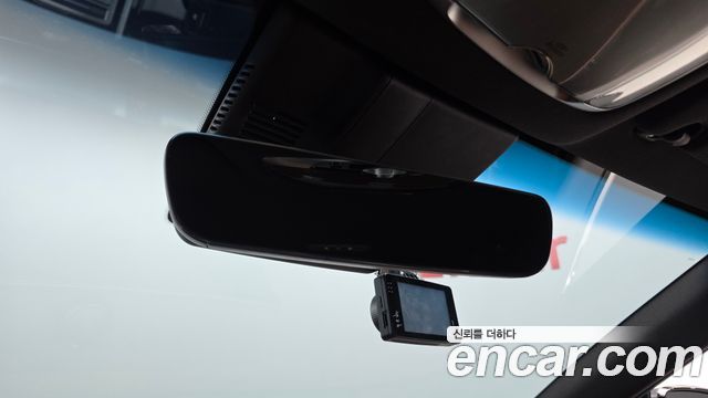 Genesis G80 (RG3) Gasoline 2.5 Turbo AWD 2021 — фото 27
