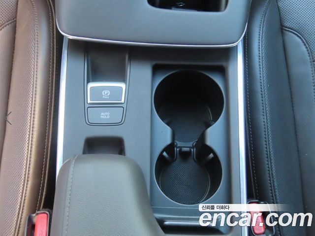 Hyundai Grandeur (IG) 2.5 Premium 2022 — фото 17