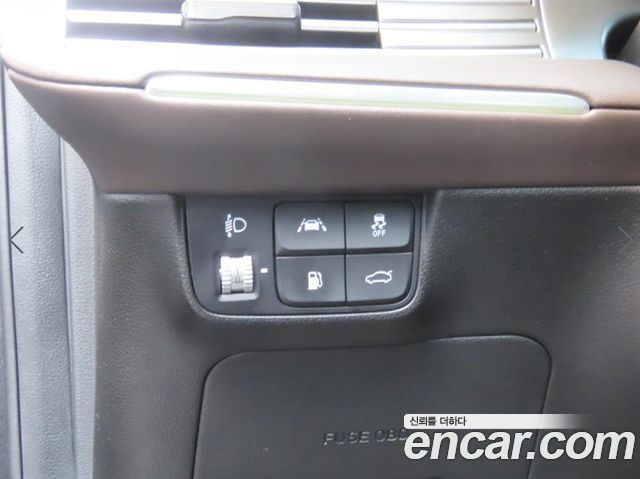 Hyundai Grandeur (IG) 2.5 Premium 2022 — фото 19