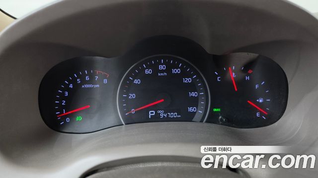 Kia Carnival R Grand Carnival HI Limousine Gasoline GLX Premium 2014 — фото 8