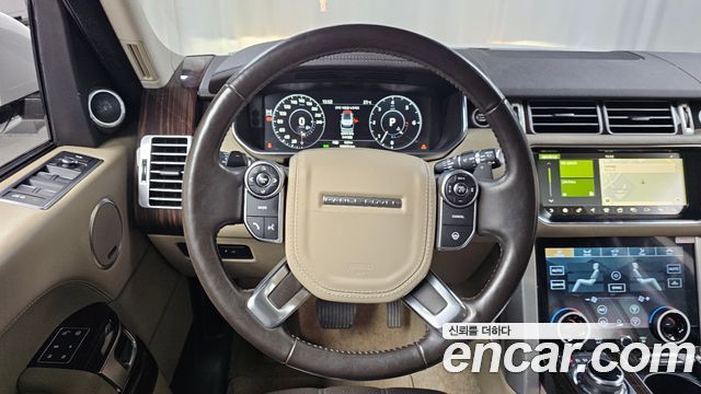 Land Rover Range Rover (IV) 4.4 SDV8 Vogue SE DIESEL 2017 — фото 13