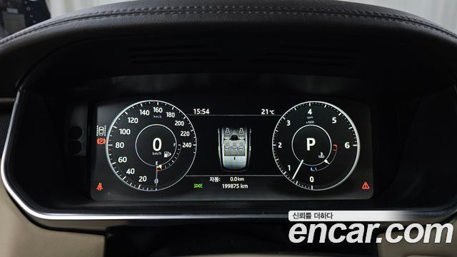 Land Rover Range Rover (IV) 4.4 SDV8 Vogue SE DIESEL 2017 — фото 18