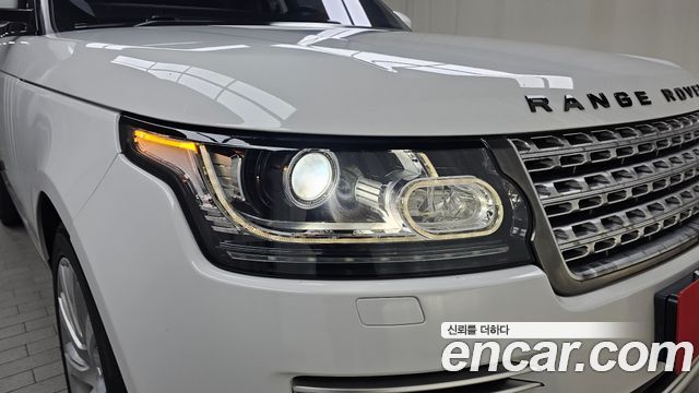 Land Rover Range Rover (IV) 4.4 SDV8 Vogue SE DIESEL 2017 — фото 22