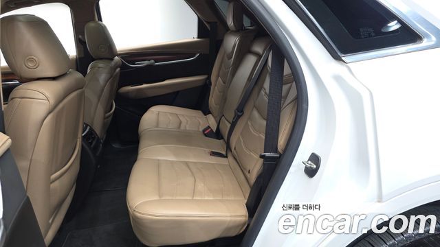 Cadillac XT5 3.6 Platinum 2018 — фото 11