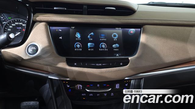 Cadillac XT5 3.6 Platinum 2018 — фото 12