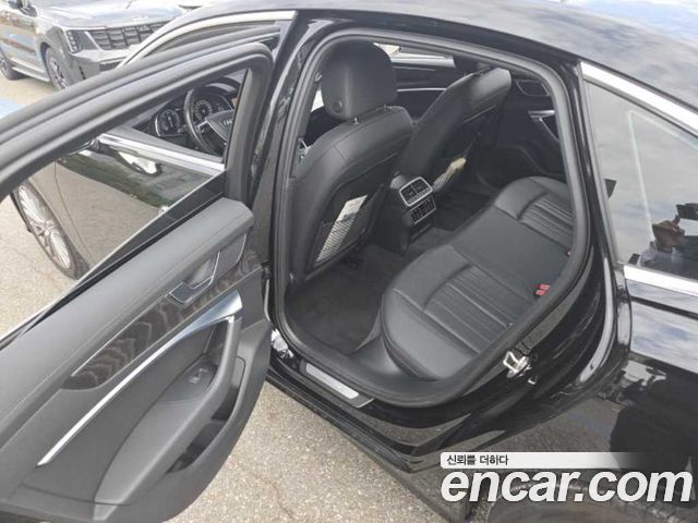 Audi A6 (C8) 40 TDI Premium 2021 — фото 18