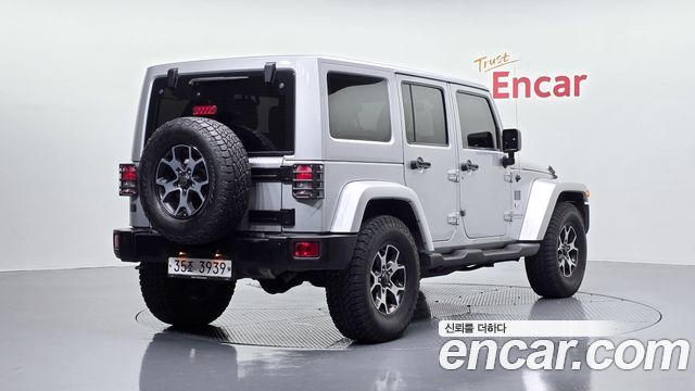Jeep Wrangler (JK) 3.8 70th Anniversary 2011 — фото 2