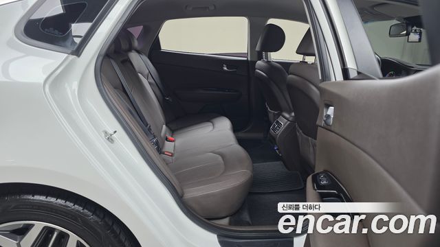 Kia K5 Hybrid (II) Noblesse 2020 — фото 11