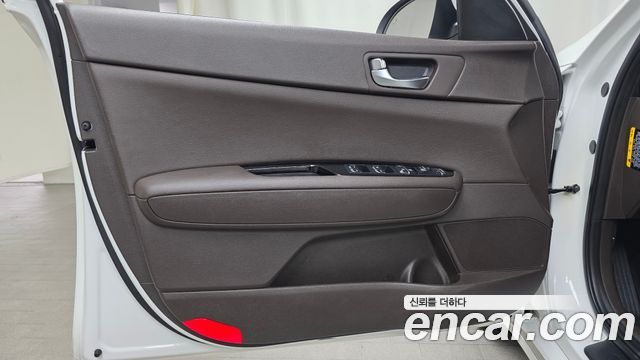 Kia K5 Hybrid (II) Noblesse 2020 — фото 24