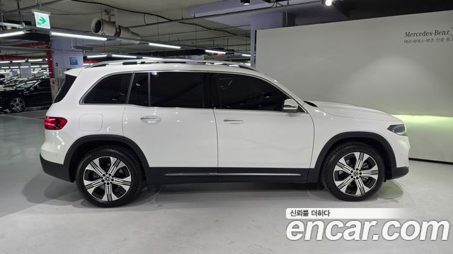 Mercedes-Benz EQB (X243) EQB300 4MATIC Progressive 2026 — фото 8
