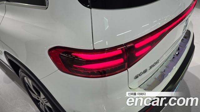 Mercedes-Benz EQB (X243) EQB300 4MATIC Progressive 2026 — фото 16