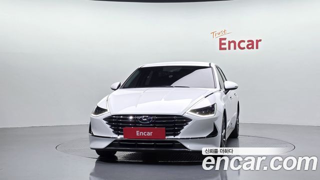 Hyundai Sonata (DN8) 2.0 Premium Family 2021 — фото 3
