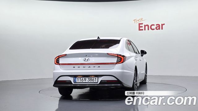 Hyundai Sonata (DN8) 2.0 Premium Family 2021 — фото 4