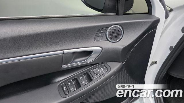 Hyundai Sonata (DN8) 2.0 Premium Family 2021 — фото 20