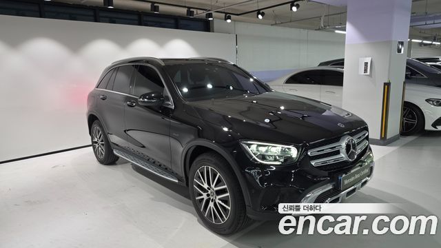 Mercedes-Benz GLC-Class (X253) GLC300e 4MATIC 2021 — фото 2