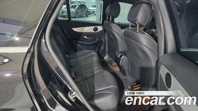 Mercedes-Benz GLC-Class (X253) GLC300e 4MATIC 2021 — фото 23