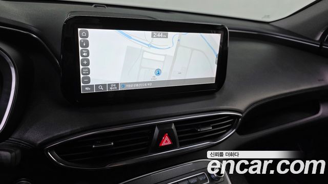 Hyundai Santa Fe HEV 1.6 2WD Prestige 2022 — фото 15