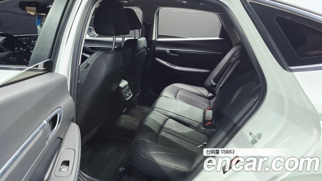 Hyundai Sonata (DN8) 2.0 LPG(rental car) Style 2022 — фото 12