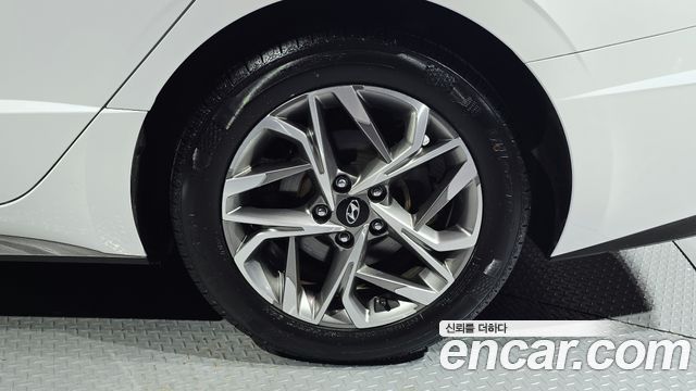 Hyundai Sonata (DN8) 2.0 LPG(rental car) Style 2022 — фото 21