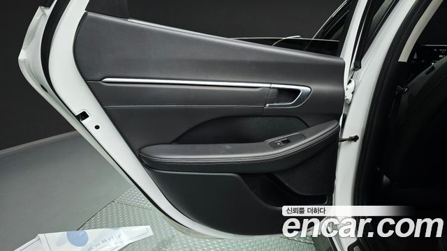 Hyundai Sonata (DN8) 2.0 LPG(rental car) Style 2022 — фото 25