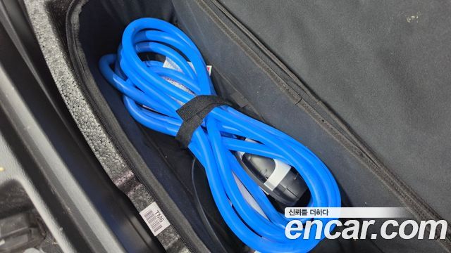 Hyundai Kona Electric Premium 2019 — фото 32