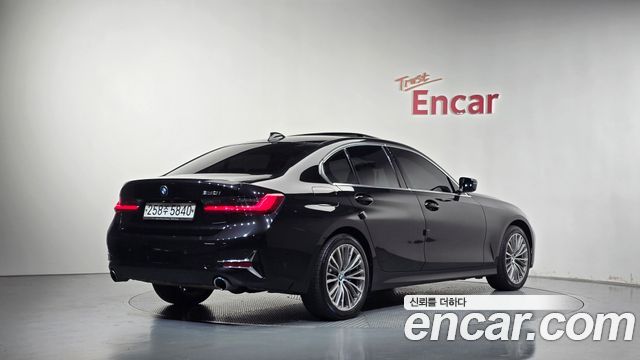 BMW 3 Series (G20) 330i Luxury 2019 — фото 2