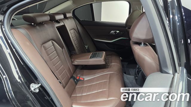 BMW 3 Series (G20) 330i Luxury 2019 — фото 11