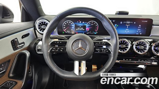 Mercedes-Benz CLA-Class (C118) CLA250 4MATIC 2024 — фото 13