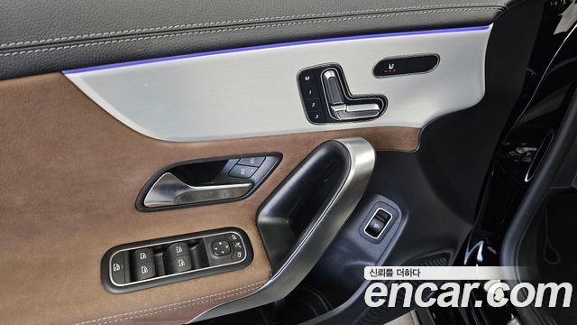 Mercedes-Benz CLA-Class (C118) CLA250 4MATIC 2024 — фото 19