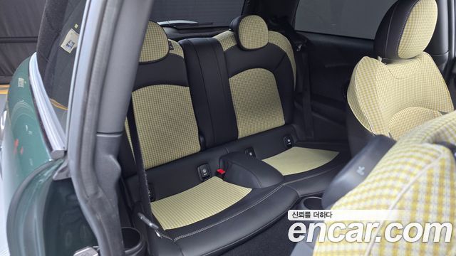 MINI Cooper S 3Door Resolute Edition 3rd Gen 2023 — фото 11
