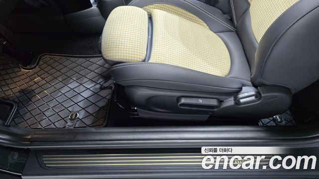 MINI Cooper S 3Door Resolute Edition 3rd Gen 2023 — фото 28