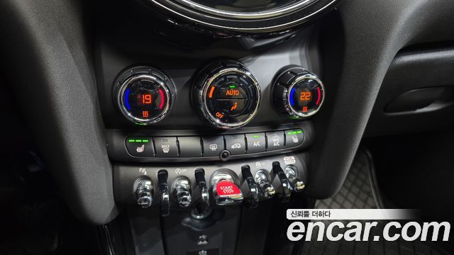 MINI Cooper S 3Door Resolute Edition 3rd Gen 2023 — фото 29