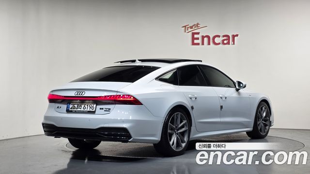 Audi A7 (4K) 55 TFSI Quattro Premium 2020 — фото 2