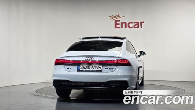 Audi A7 (4K) 55 TFSI Quattro Premium 2020 — фото 4