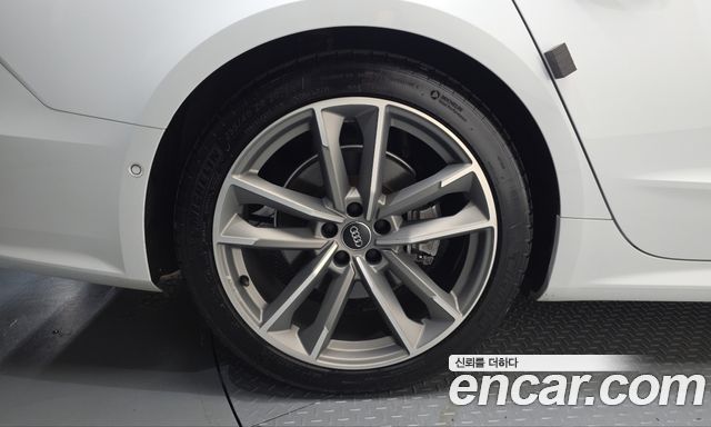 Audi A7 (4K) 55 TFSI Quattro Premium 2020 — фото 5