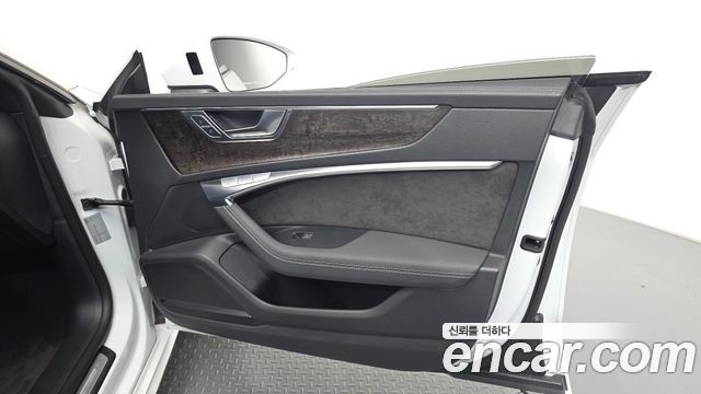 Audi A7 (4K) 55 TFSI Quattro Premium 2020 — фото 24