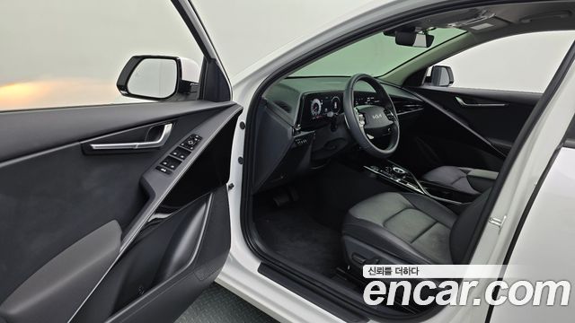Kia Niro Prestige 2026 — фото 10