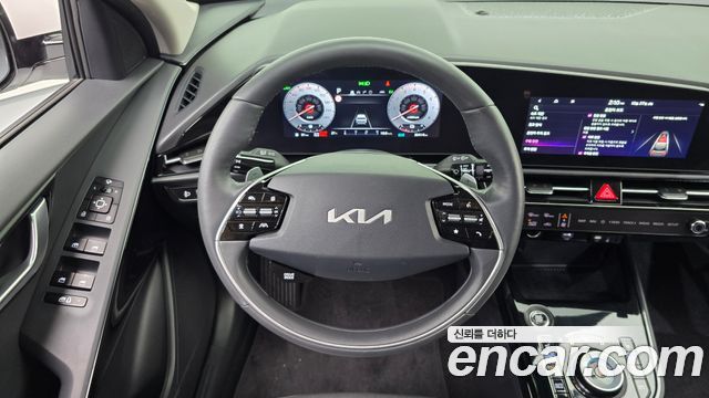Kia Niro Prestige 2026 — фото 13