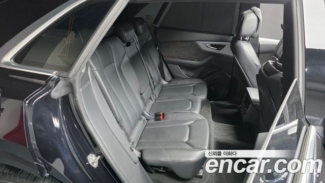 Audi Q8 (4M) 45 TDI Quattro Premium 2021 — фото 15