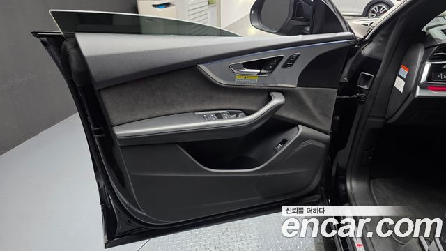Audi Q8 (4M) 45 TDI Quattro Premium 2021 — фото 30