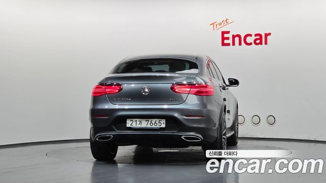 Mercedes-Benz GLC-Class (X253) GLC220 d 4MATIC Premium Coupe 2018 — фото 4