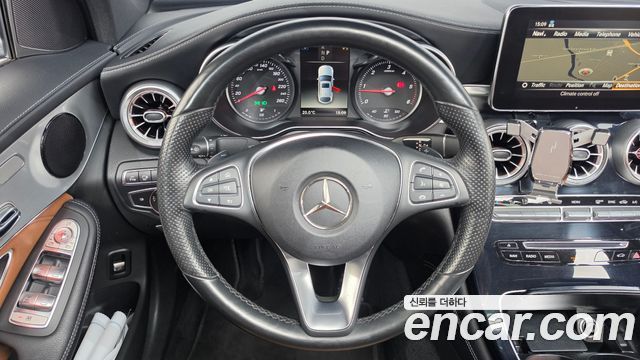 Mercedes-Benz GLC-Class (X253) GLC220 d 4MATIC Premium Coupe 2018 — фото 17