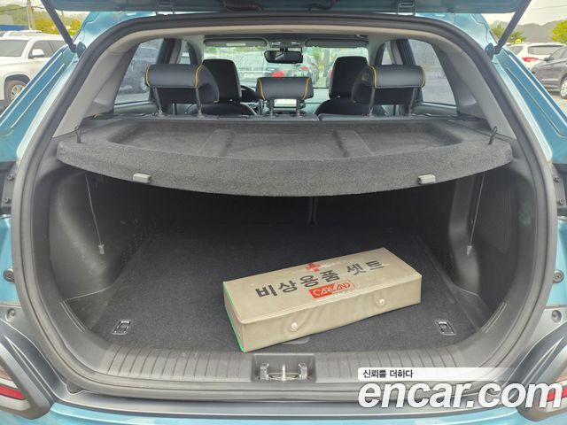 Hyundai Kona 1.6 Turbo 4WD Premium 2018 — фото 21