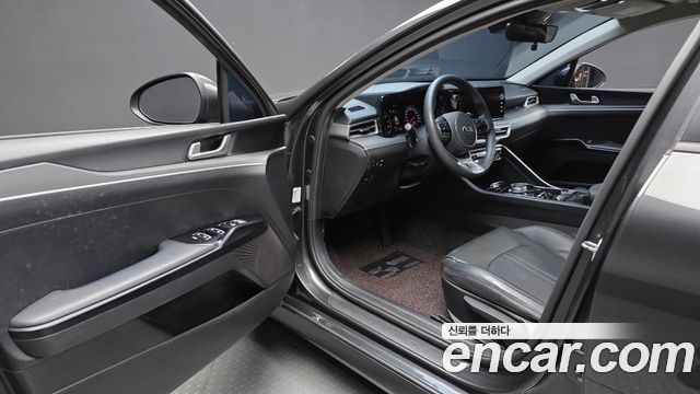 Kia K5 (III) 2.0 Trendy 2021 — фото 10