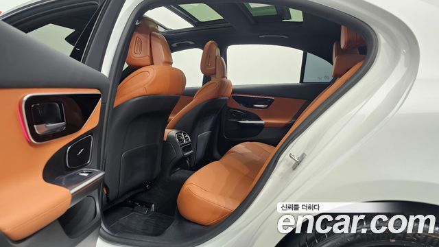 Mercedes-Benz C-Class (W206) C300 4MATIC Avantgarde 2024 — фото 26