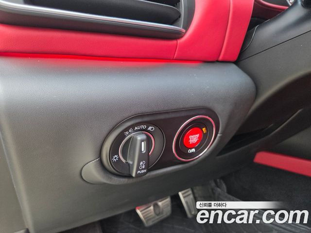 Maserati Levante 3.0 AWD GranSport 2019 — фото 15