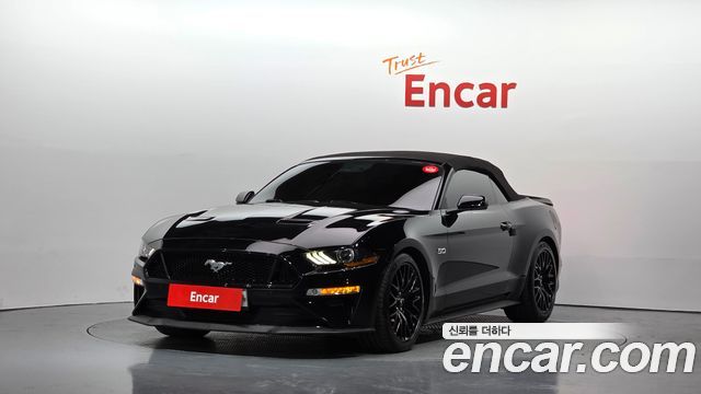 Ford Mustang GT Convertible