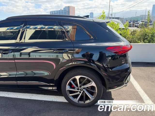 Audi Q5 (80A) 40 TDI Quattro S Line Black Edition 2025 — фото 19