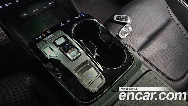 Hyundai Tucson Hybrid (NX4) Inspiration 2WD 2022 — фото 9